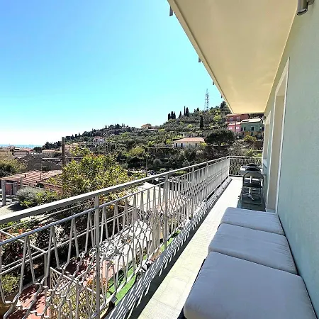 Apartment Ottania Mare - Moderno Trilocale Vista Mare, Box Auto E Bici Alassio